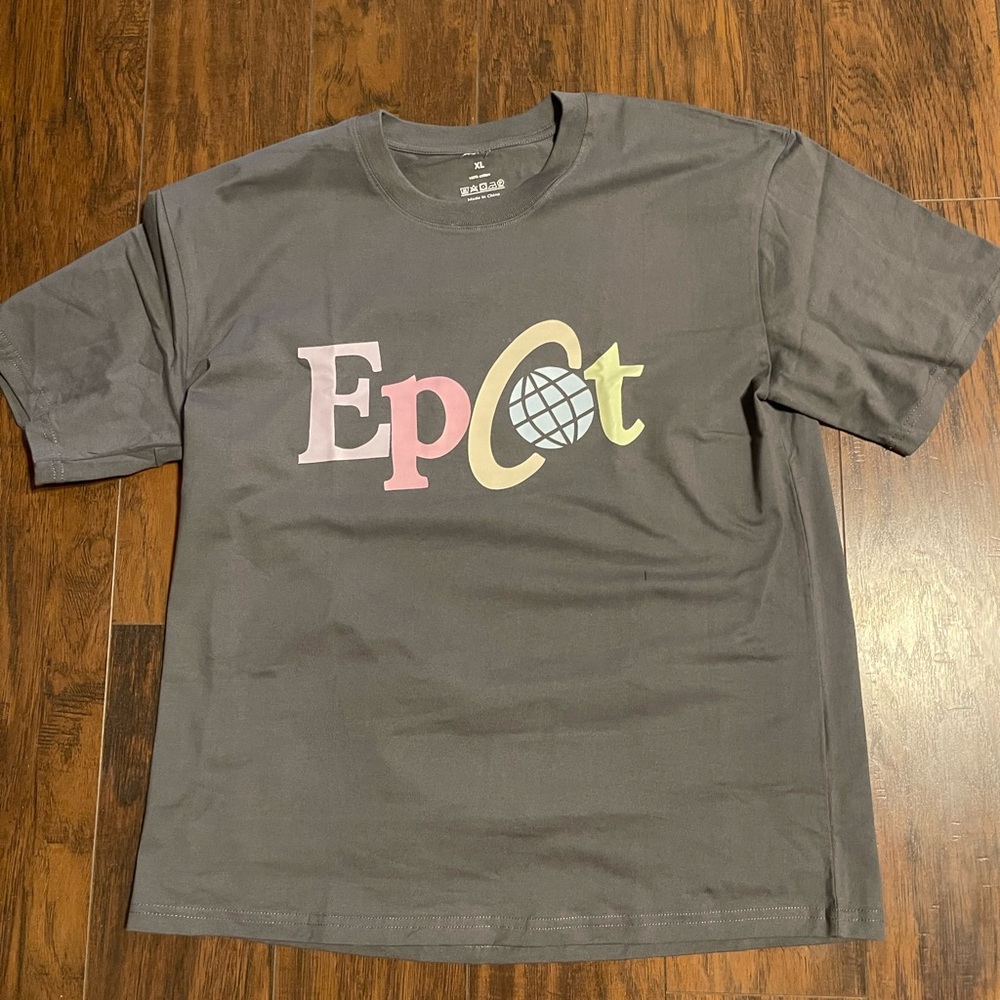 Disney Epcot Gray T-Shirt